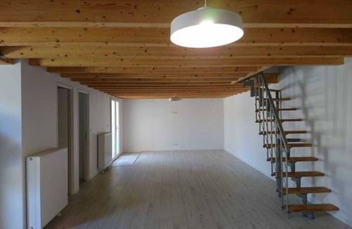 Galgon House | Warm house