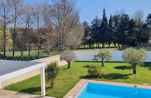 Galgon House | Warm house