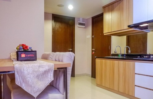 Jatinegara Apartment | Warm Interior Apartment near MT Haryono and Cawang