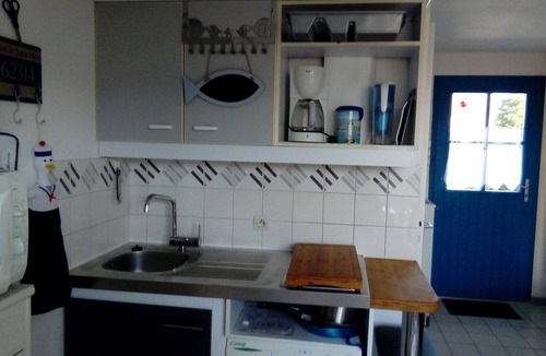 Batz-sur-Mer House | Warm listed house near the beach and shops swimming pool (equipped for children)