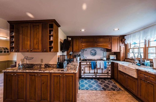 Kingfield House | Warm Riverside Kingfield Ranch