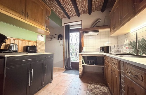 Crespin House | Warm stay 🛏️ Modern comfort, pets welcome 🐾✨