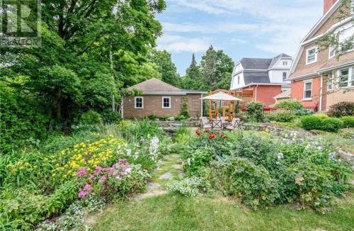 Meaford Villa | Warm, Stylish Edwardian Escape in Downtown Meaford