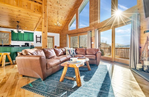 Bethel Ski Chalet | Warming Fireplace, Gorgeous Views, HotTub, slps 12