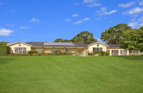 Wamberal House | Warrambool Lodge, TOP NOTCH