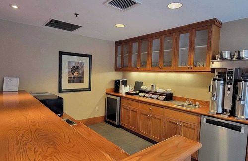 Ashland Hotel | Warren Conference Center and Inn