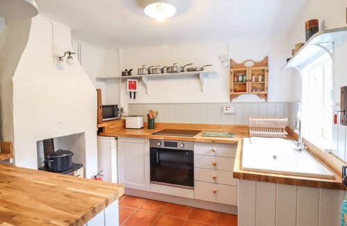 Bures Cottage | Warren Cottage