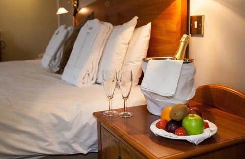 Shepperton Hotel | Warren Lodge Hotel