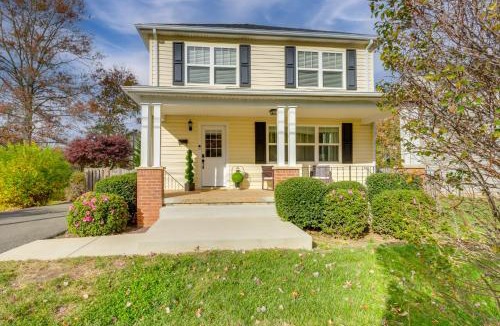 Warrenton House | Warrenton Gem Walk to Downtown!