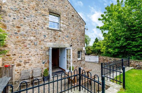 Ingleton House | Warth House - Uk44209