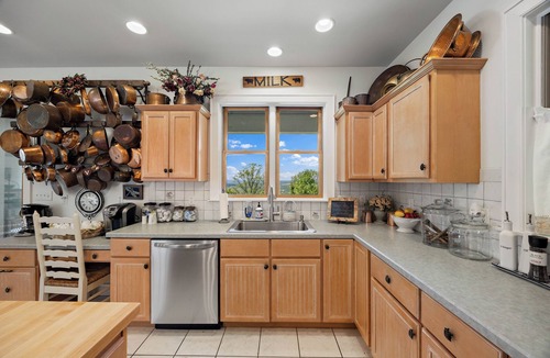 Warwick House | Warwick Bellvale Mountain House, Spectacular Views!