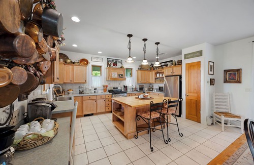 Warwick House | Warwick Bellvale Mountain House, Spectacular Views!