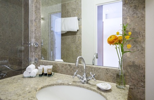 Cornavin Hotel | Warwick Geneva