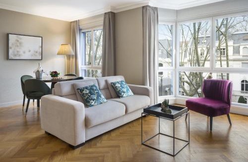 6th Arrondissement Apartment | Warwick Reine Astrid - Lyon