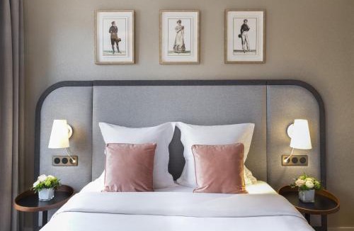 6th Arrondissement Apartment | Warwick Reine Astrid - Lyon