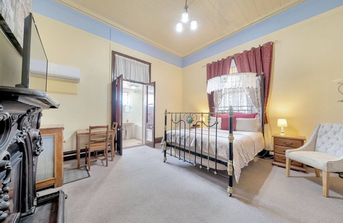 Warwick Hotel | Warwick Settlers Inn