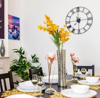 Barrow-in-Furness House | Warwick West