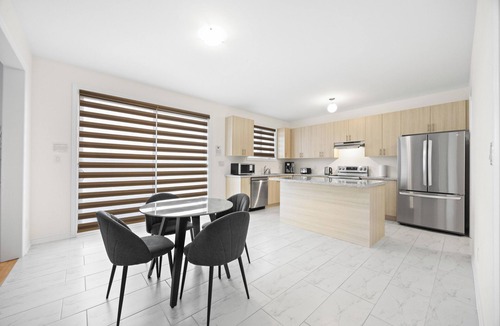 Wasaga Beach House | Wasaga Beach & Ski Retreat | Modern Getaway
