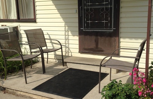 Wasaga Beach Cottage | Wasaga Beach Waterfront - Ash Lane Cottages - 2 bedroom