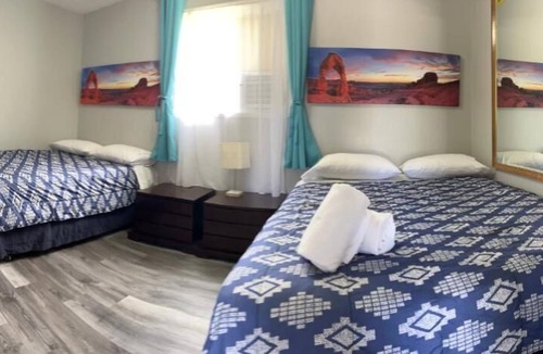 Wasaga Beach Hotel | Wasaga Motel Inn