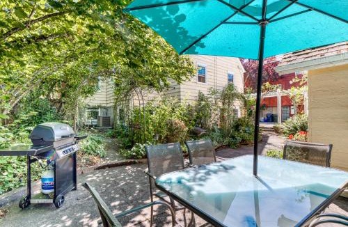 Amazon House | Washburne Park Retreat