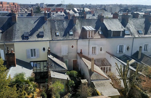 Nord - Gare Apartment | Washington Charmant 3 Pièces Proche Gare TGV