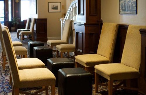 Downtown Oakland Hotel | Washington Inn