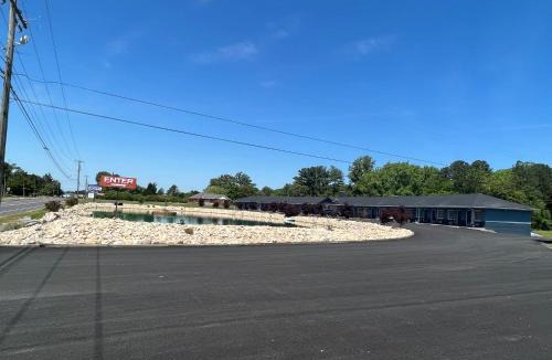 Montross Hotel | Washington & Lee Motel