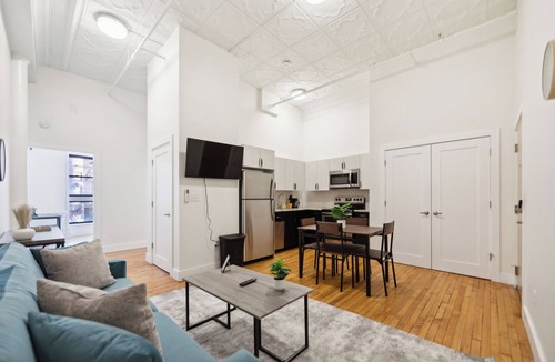 Albany Apartment | Washington Lofts 109 Spacious 1 Bedroom 1 Bath