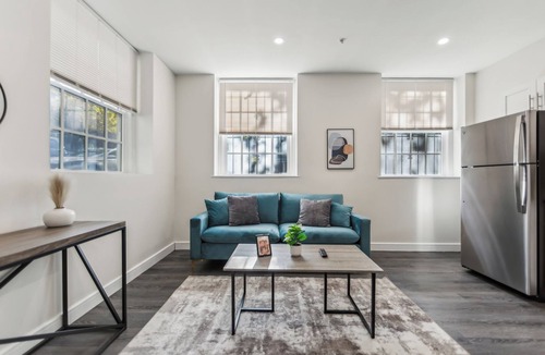 Albany Apartment | Washington Lofts 109 Spacious 1 Bedroom 1 Bath