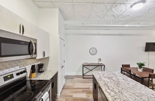 Albany Apartment | Washington Lofts 304 Spacious 1 Bedroom 1 Bath
