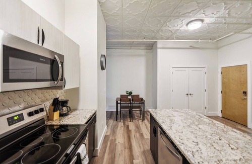 Albany Apartment | Washington Lofts 310 Spacious 1 Bedroom 1 Bath