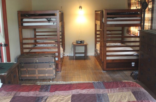 Nevada City Cabin | Watanda Lodge at Lake Vera