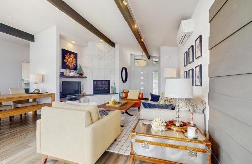 Retsil House | Watauga Beach House