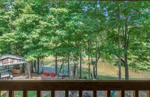 Johnson City Cabin | Watauga River Cabins-Laurels Cabin