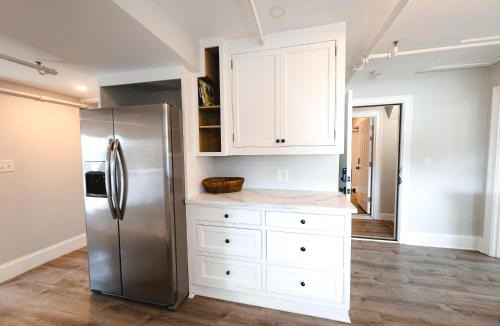 Hyannis House | Water Access 5-Bed 2-Bath Retreat