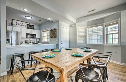 Lakeland Condo | Water Days & Views Await: Lake Ozark Condo!