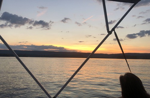 Spring City Condo | Water Enthusiasts Paradise