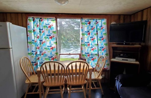 Hastings Cottage | Water Front 2 Bedroom Cottage 9