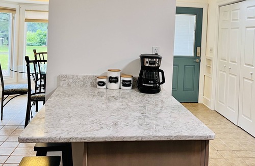 Kilmarnock House | Water front Bungalow w/private dock