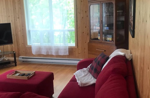 Nominingue Cottage | Water Front - Cozy Lakeside Getaway