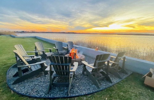 Bridgeton House | Water front home on the Cohansey River
