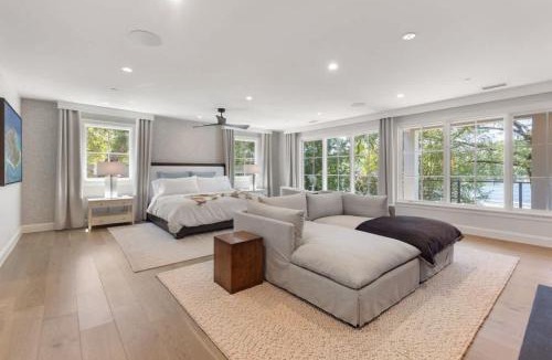 Rivercrest House | Water Front Luxury - Pool - Hottub - Boat Dock