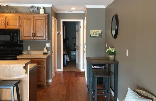 Osage Beach Condo | Water Front*No Steps Entry*1 Bed/1Bath Condo*Sleeps 4*Boat Slip Available