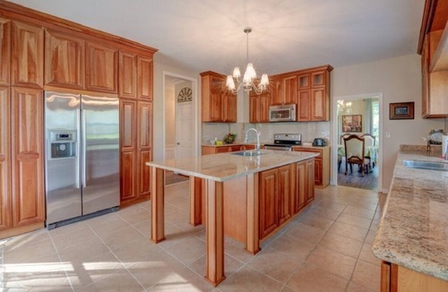 Auburn House | Water Front Private Ranch