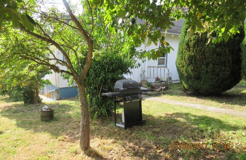 Nordland House | Water front property with spectacular views.