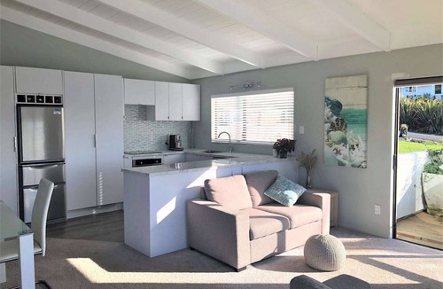 Mangonui House | Water Light - Mangonui Harbour views