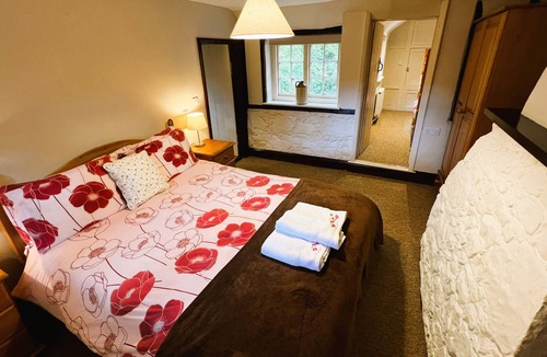 Mottistone Cottage | Water Mill Vacations - Riverside Cottage (Pet Friendly £)