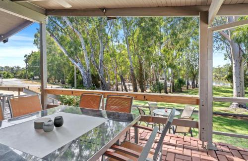 Bundalong House | Water's Edge Bundalong