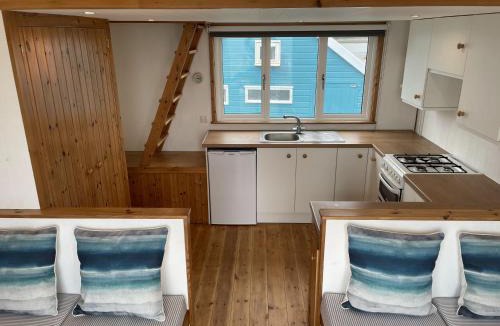 Hengistbury Head House | Water's Edge